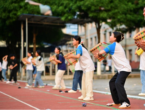 1713250447154794.png image.png