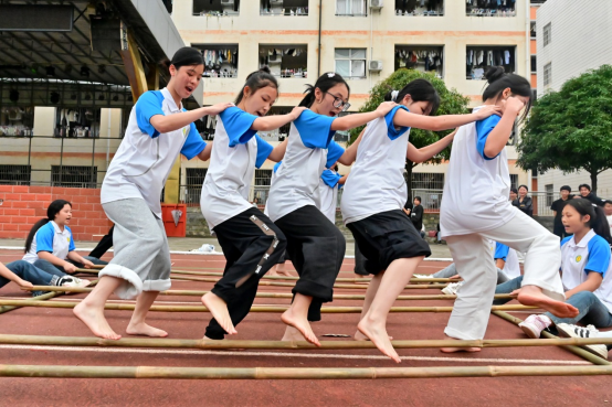 1713250532719049.png image.png