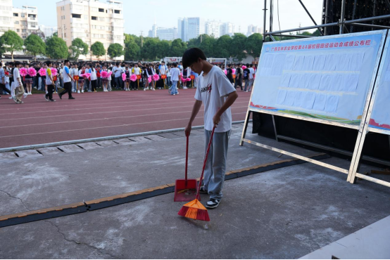 1731890265872127.png image.png