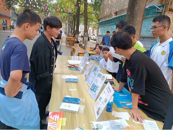 1668990544565678.png image.png