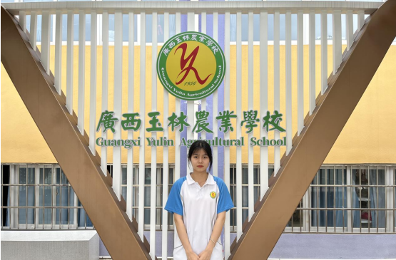 1714437796569432.png 5e9c4a3af620b9bddbebf7d1b99fc147.png