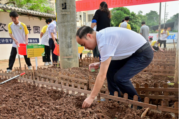 1712105656896107.png image.png