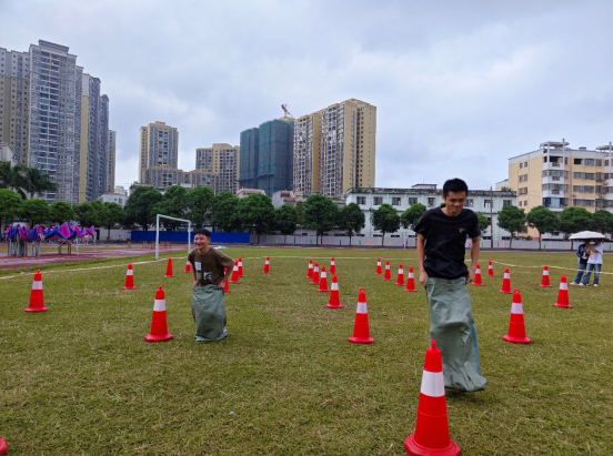 1699845804773043.png V@)4M%B1PQFIK[{D~5R_ZME.png